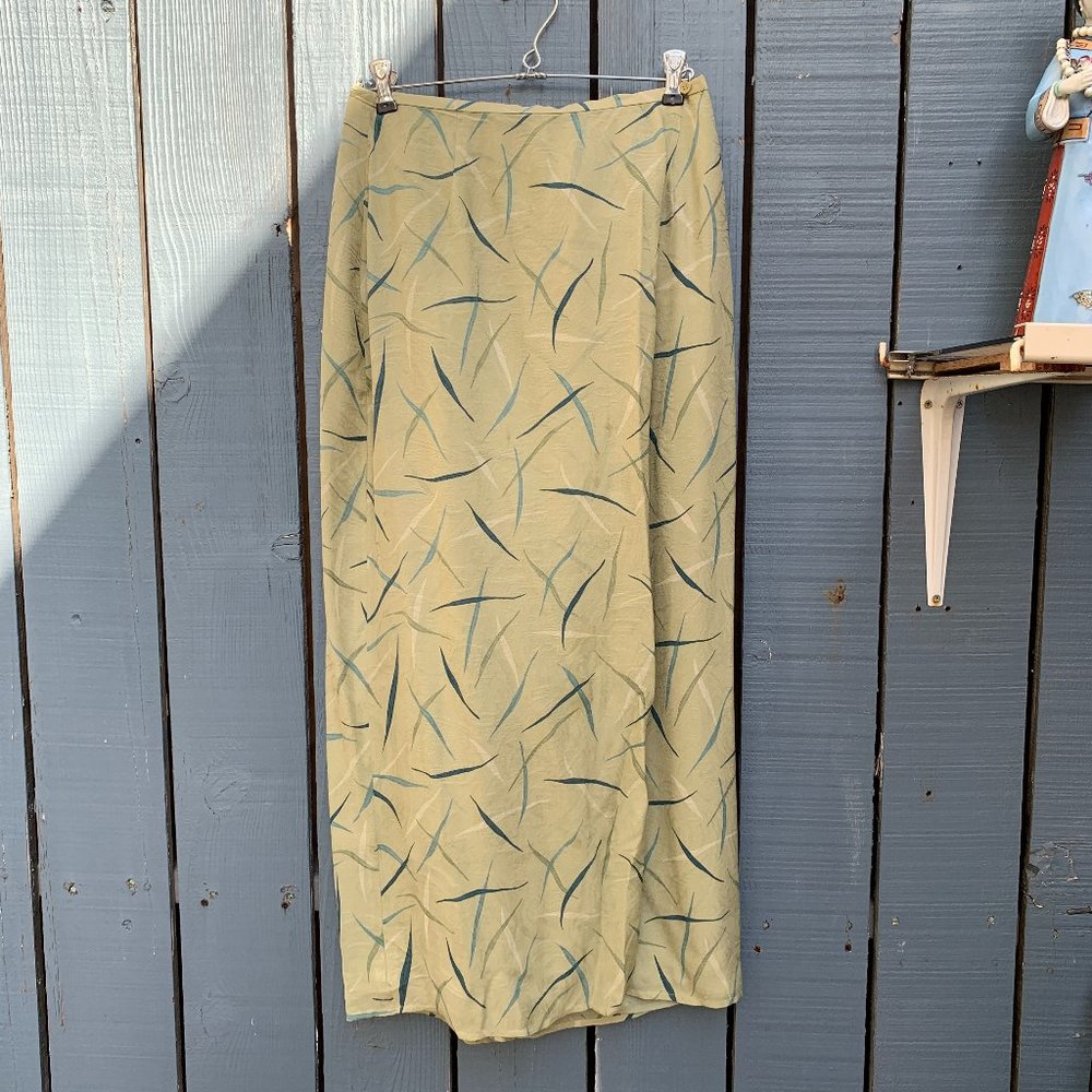 Ann Taylor Women's Silk Long Skirt Leaf Floral Green New With Tags Size 8